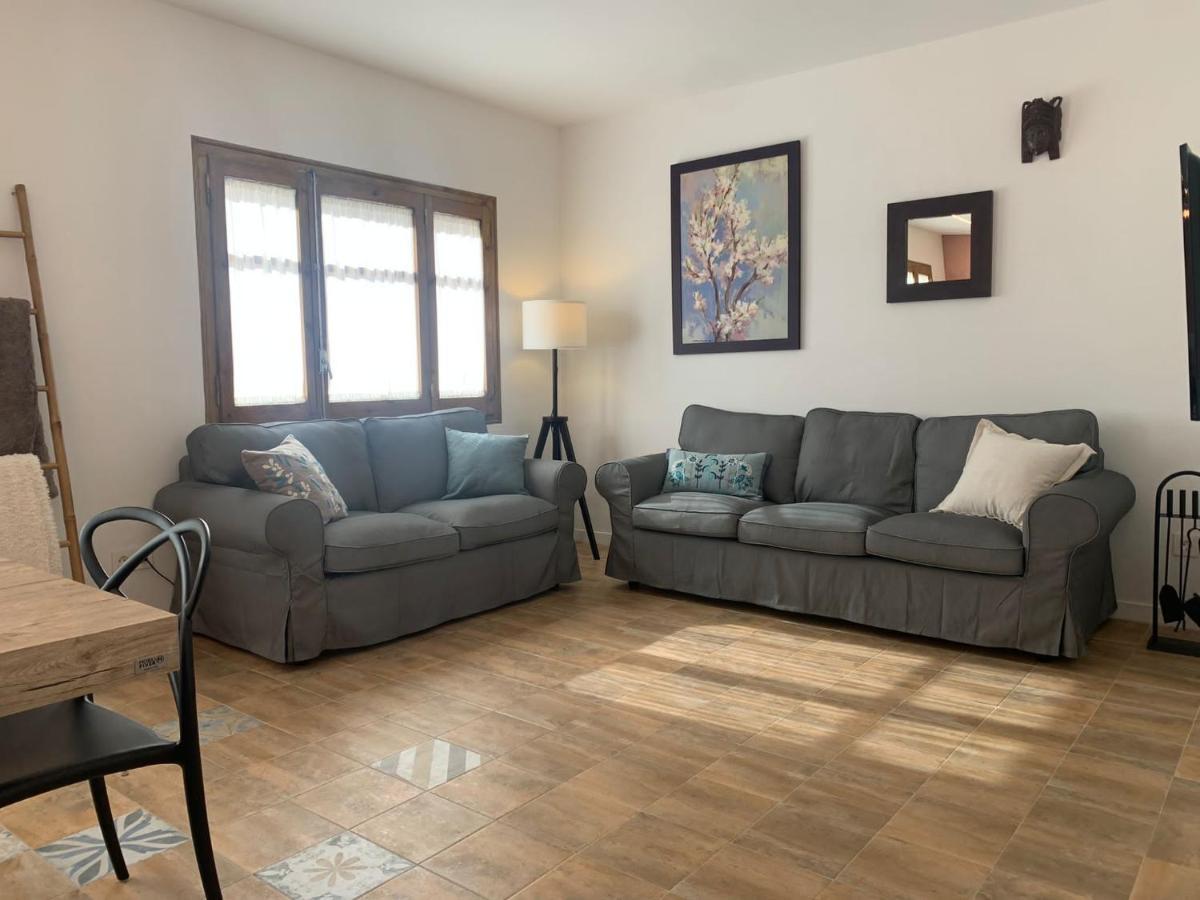 Ca La Fustereta Apartment ฟิกวยเรส ภายนอก รูปภาพ